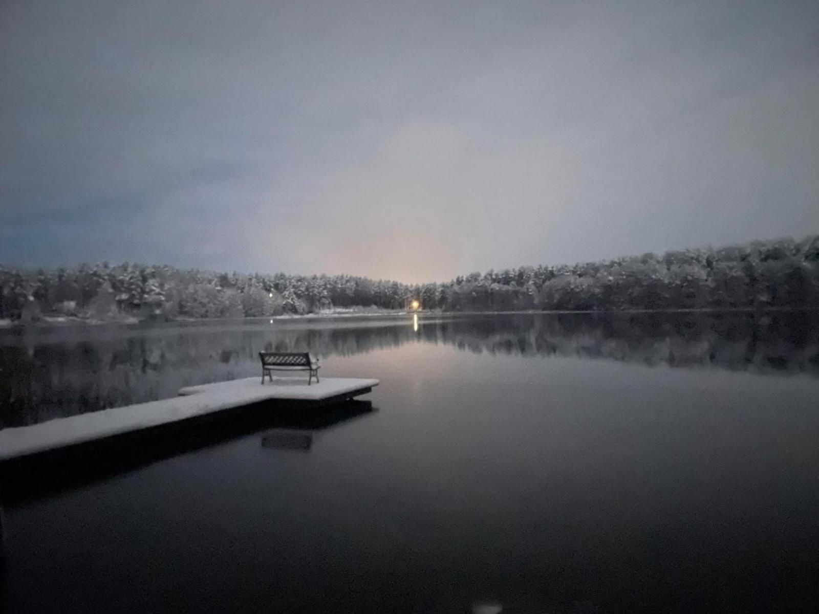 Вилла Sosnowy Azyl Вонгликовице Экстерьер фото